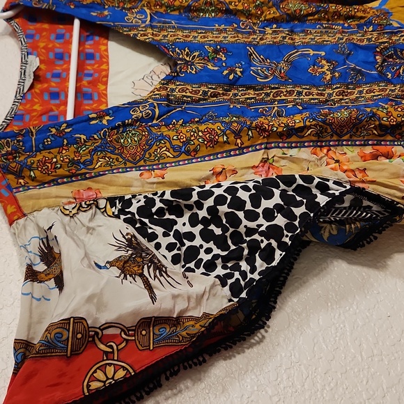 John Mark Multicolor Patterned Top - Picture 3 of 4